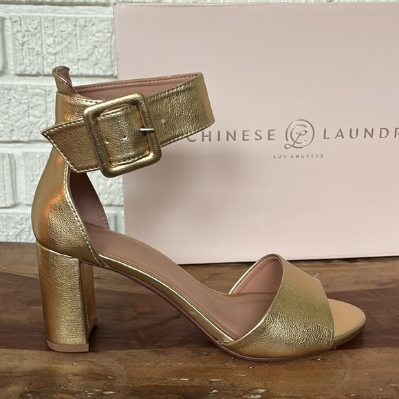 NWT Chinese Laundry Rumor Heel in Metallic Gold - Picture 8 of 13